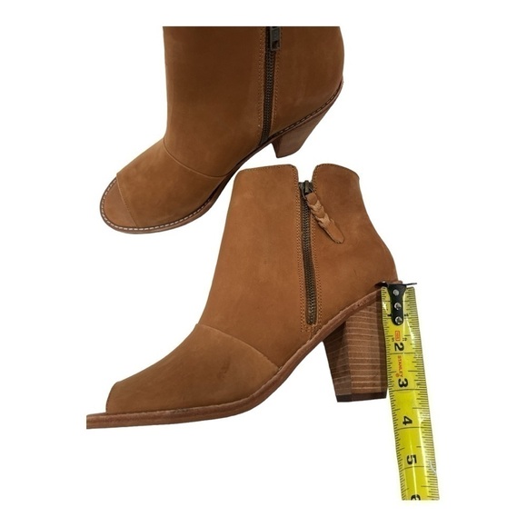 Corso Como Women's Tameka Peep Toe Bootie size 9.5 M - Picture 7 of 13